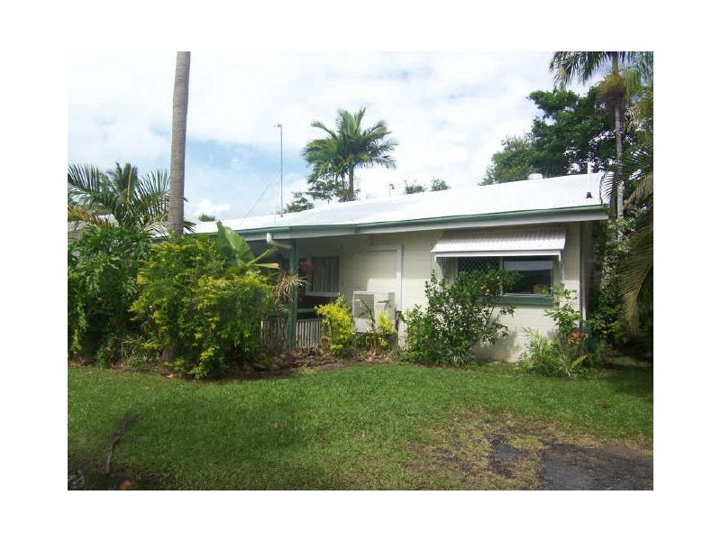 4/10 Ireland Crescent, Whitfield QLD 4870