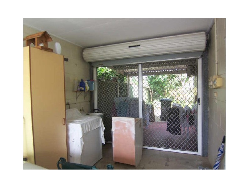 4/10 Ireland Crescent, Whitfield QLD 4870