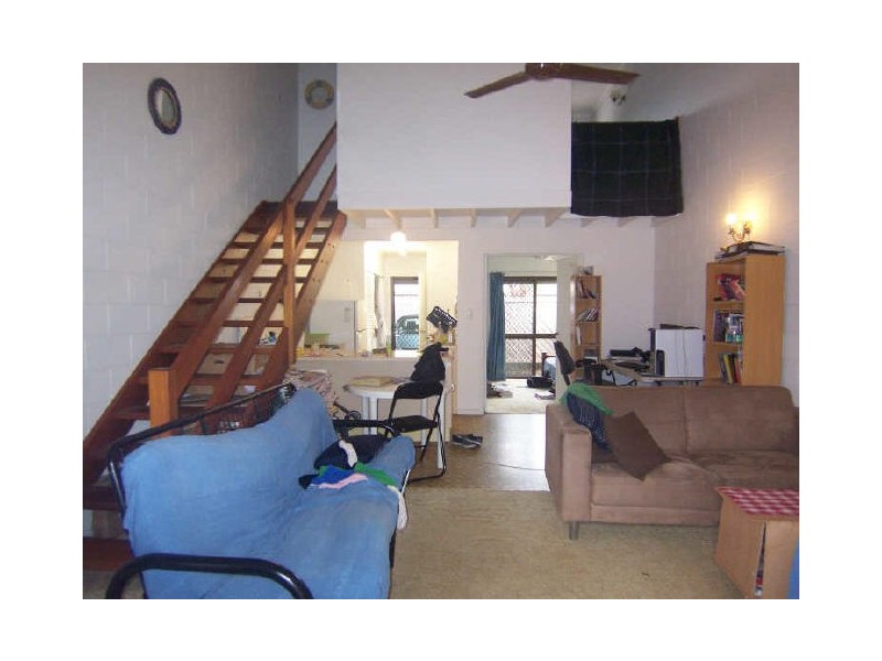 1/10 Maytown Close, Manoora QLD 4870