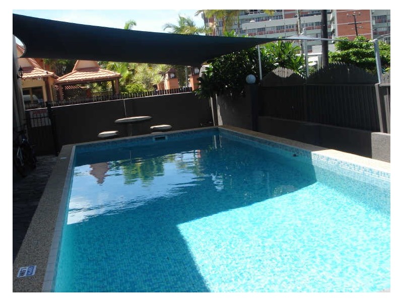 Aeroglen QLD 4870