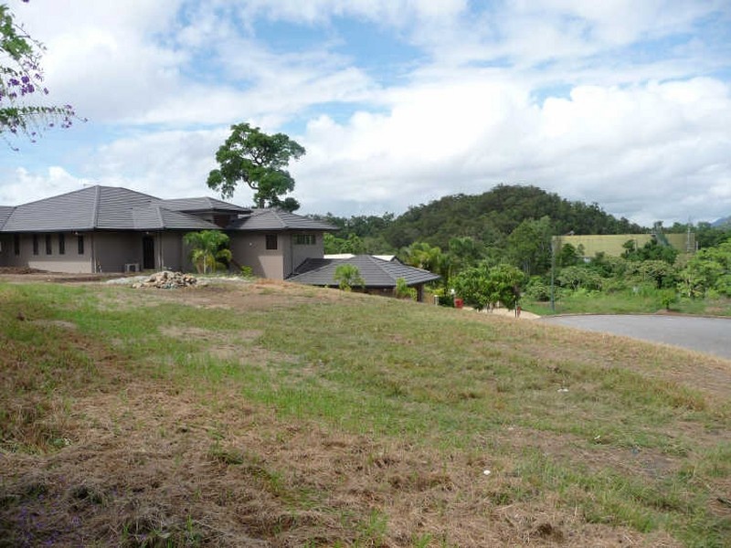 18 East Park Ridge Drive, Brinsmead QLD 4870