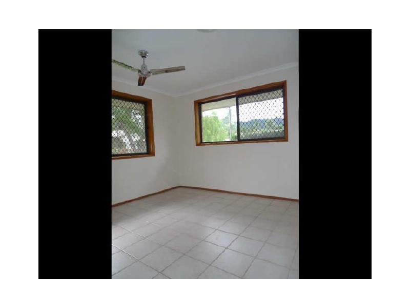 1/5 Briggs Close, Whitfield QLD 4870