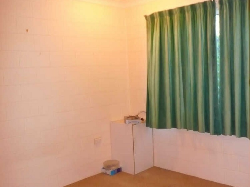 3/231 Kamerunga Road, Freshwater QLD 4870