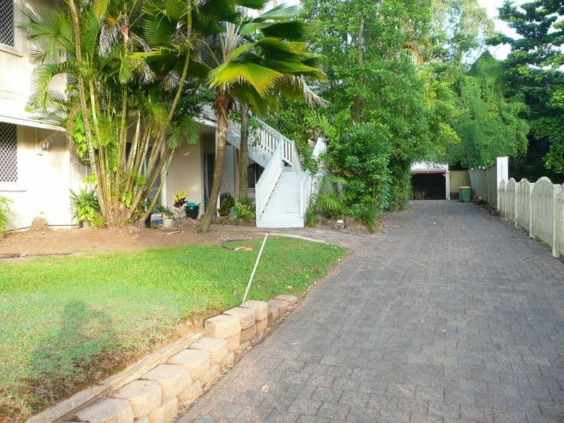 3/231 Kamerunga Road, Freshwater QLD 4870