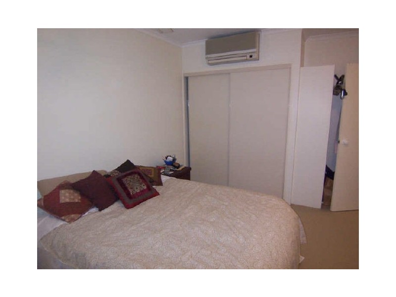 41/327 Lake Street, Cairns North QLD 4870