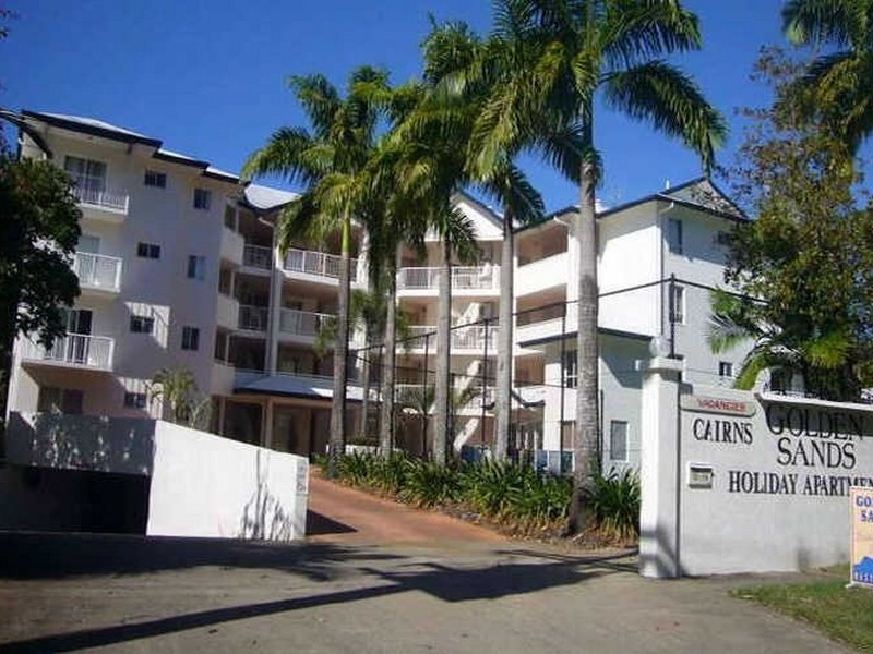 16/12-14 Deauville Close, Yorkeys Knob QLD 4878