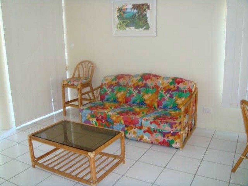 16/12-14 Deauville Close, Yorkeys Knob QLD 4878