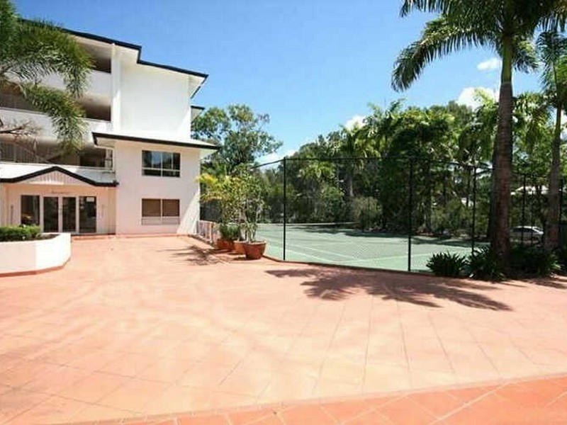 16/12-14 Deauville Close, Yorkeys Knob QLD 4878