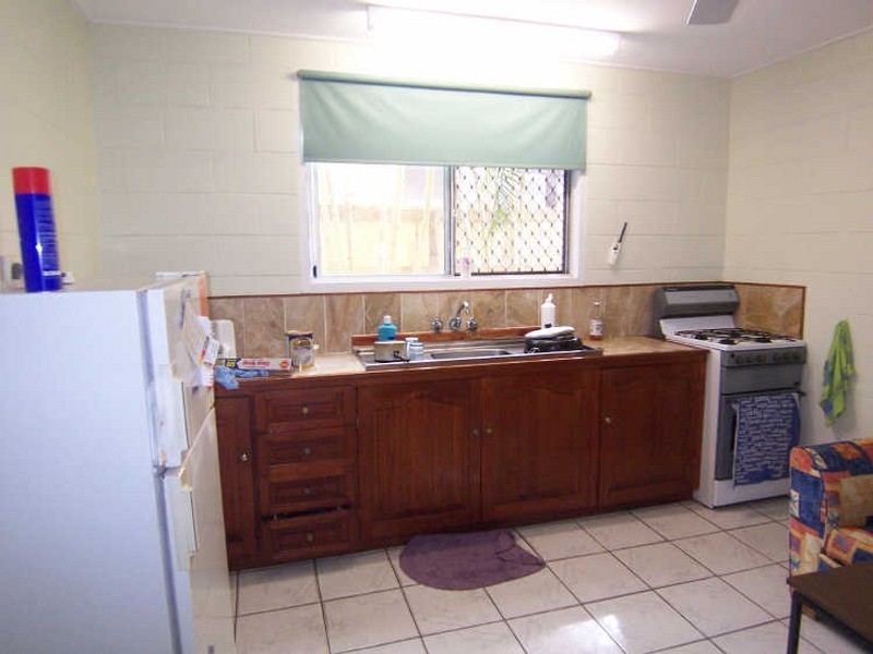 7-11/189 Sheridan Street, Cairns North QLD 4870