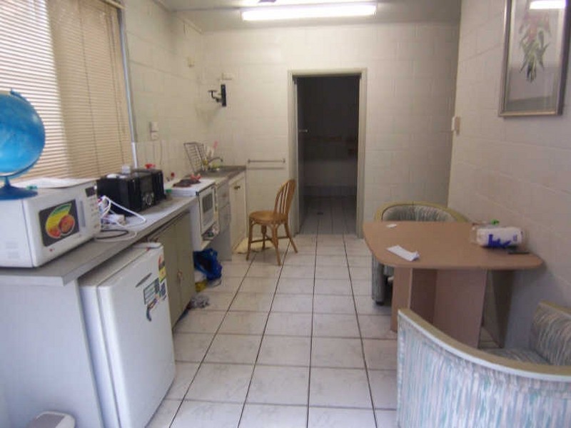 7-11/189 Sheridan Street, Cairns North QLD 4870