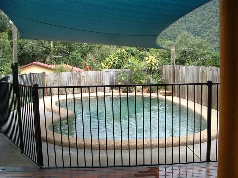 Redlynch QLD 4870