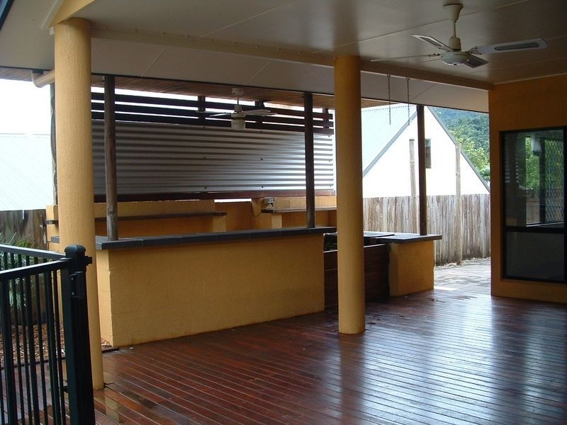 Redlynch QLD 4870