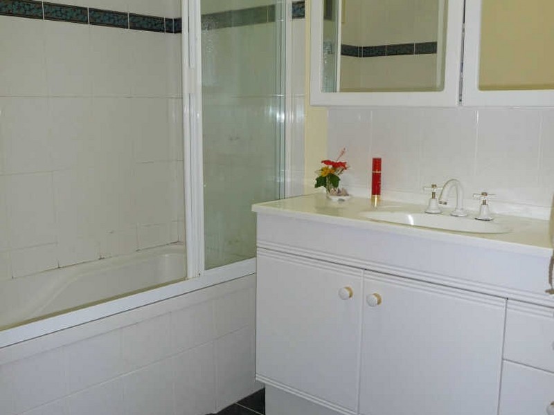 6 Leon Close, Brinsmead QLD 4870