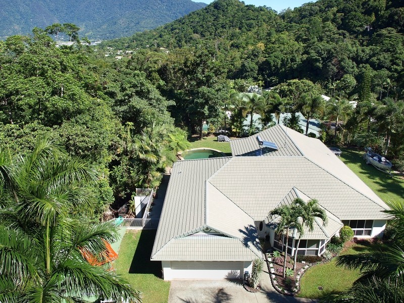134-136 Hearl Close, Brinsmead QLD 4870