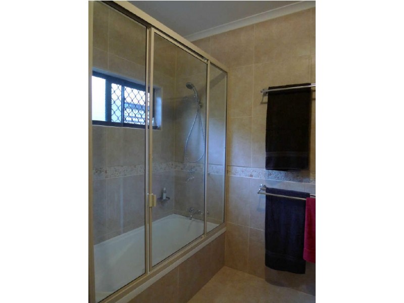 10 Romney Street, Kamerunga QLD 4870