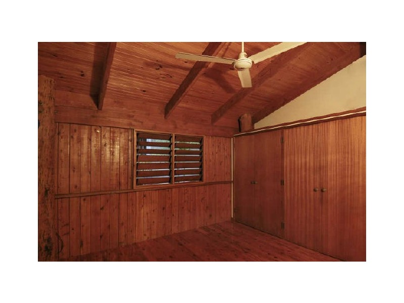 6 Donnelly Close, Brinsmead QLD 4870