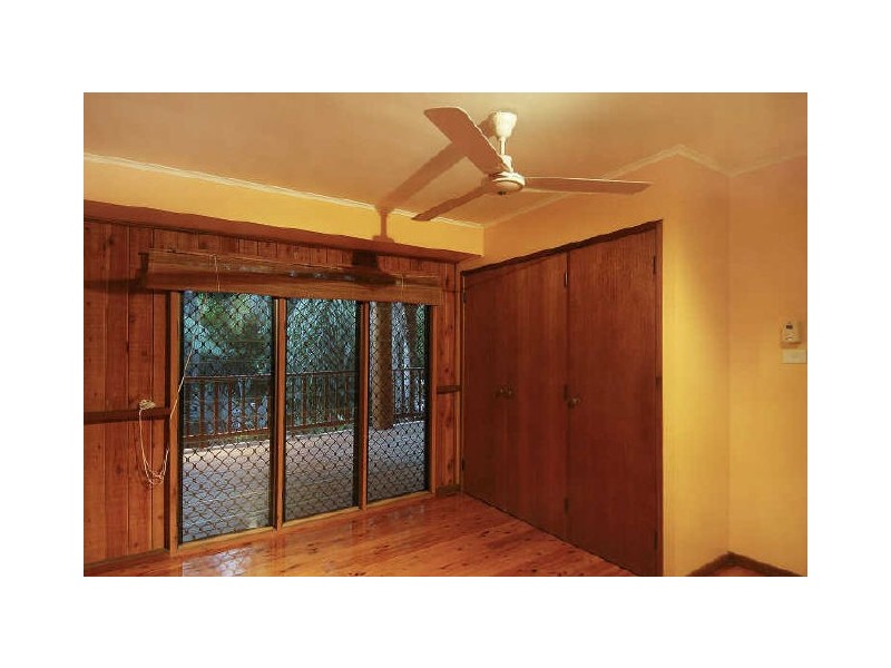 6 Donnelly Close, Brinsmead QLD 4870