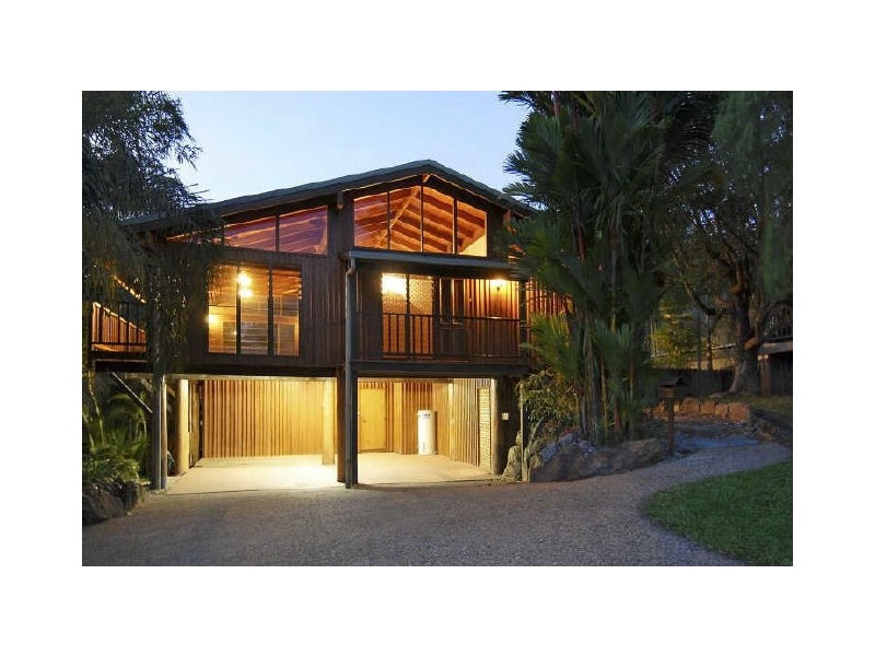 6 Donnelly Close, Brinsmead QLD 4870