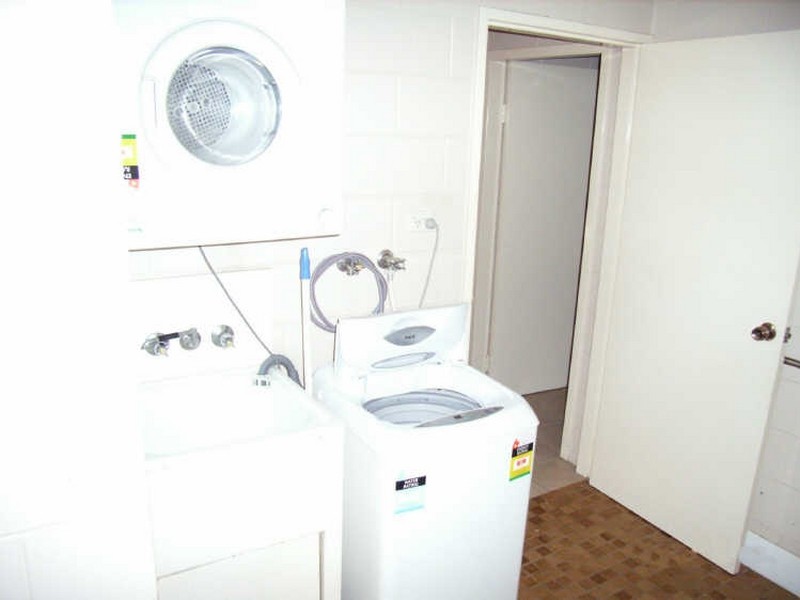 3/222 Fearnley Street, Parramatta Park QLD 4870