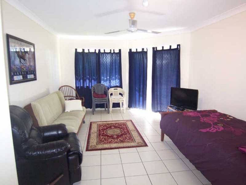 7/23 Springfield Crescent, Manoora QLD 4870