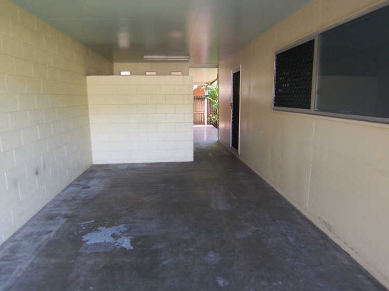 1/82 Birch Street, Manunda QLD 4870