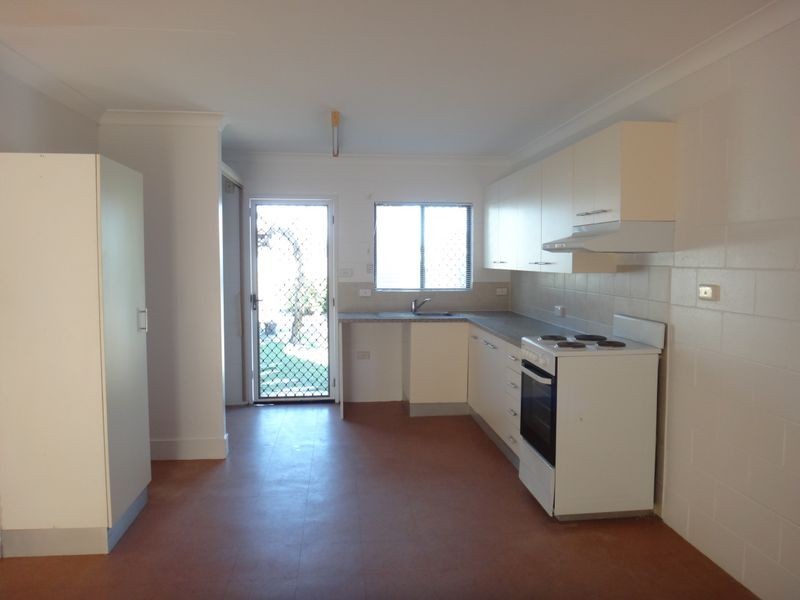 1/71 Boland Street, Westcourt QLD 4870