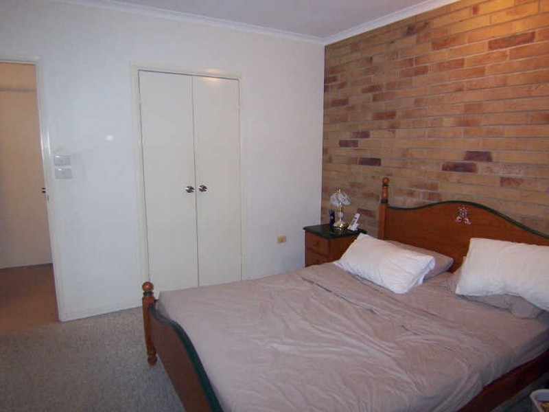 9/6 Grantala Street, Manoora QLD 4870