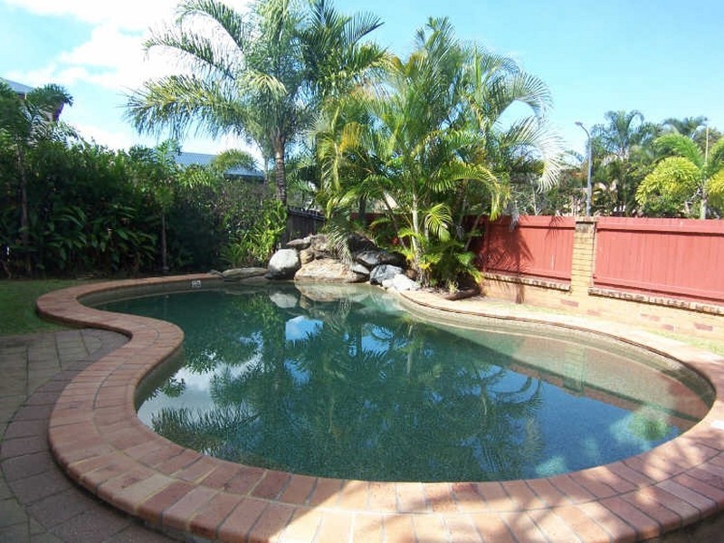 9/6 Grantala Street, Manoora QLD 4870