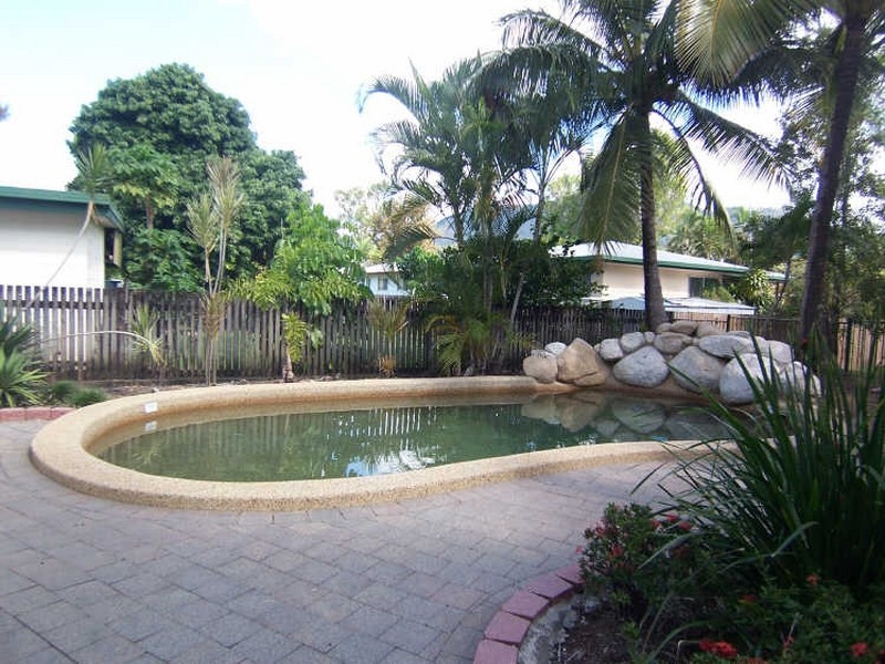 12/19 Grantala Street, Manoora QLD 4870