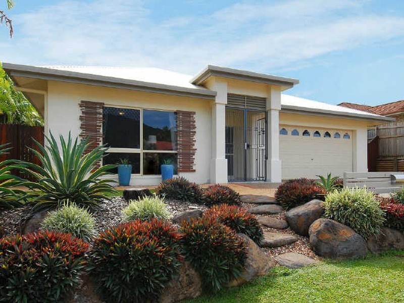 8 Kipling Street, Brinsmead QLD 4870
