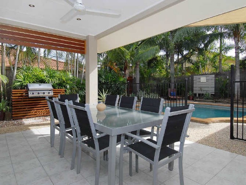 8 Kipling Street, Brinsmead QLD 4870
