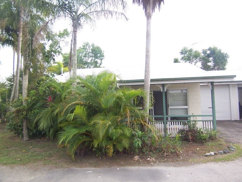 1/10 Ireland Crescent, Whitfield QLD 4870