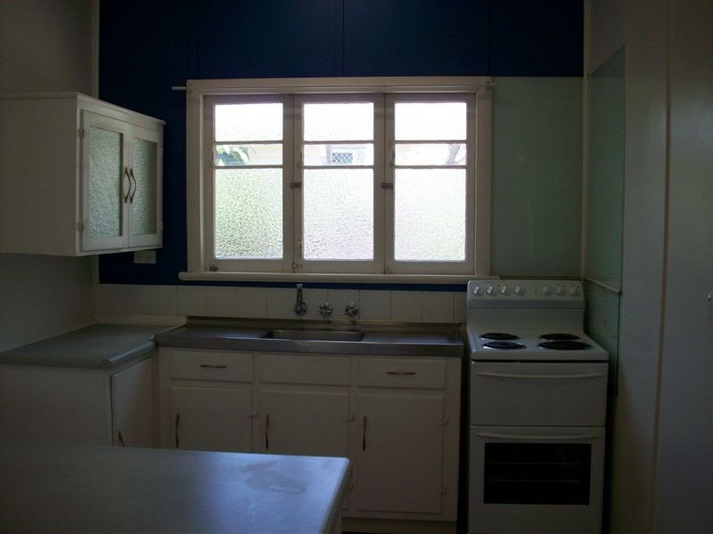 53 Jones Street, Westcourt QLD 4870