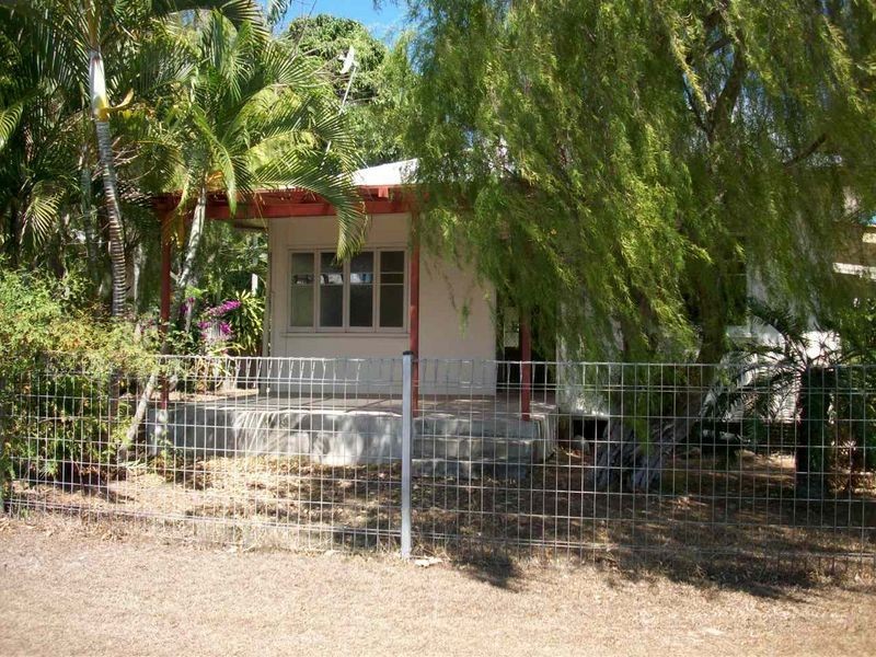 53 Jones Street, Westcourt QLD 4870