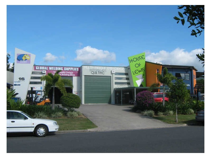 2/16 Atticus Street, Woree QLD 4868