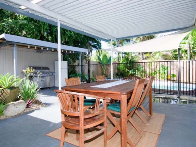 14 Norris Street, Whitfield QLD 4870