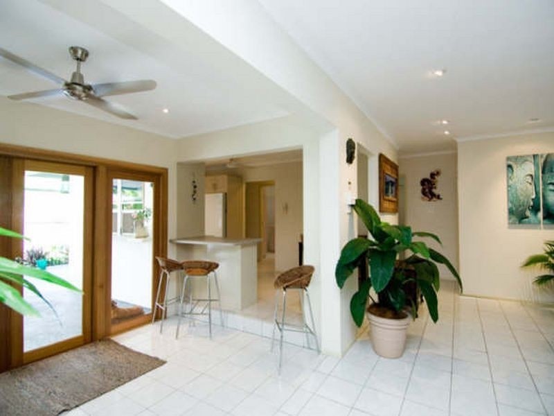 14 Norris Street, Whitfield QLD 4870