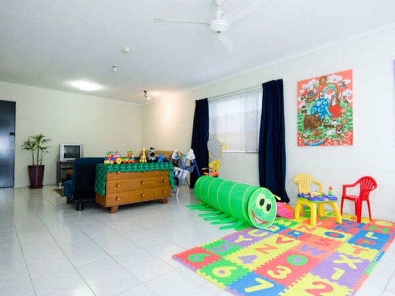 14 Norris Street, Whitfield QLD 4870