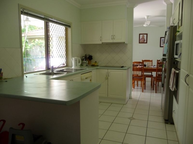 12 Kipling Street, Brinsmead QLD 4870