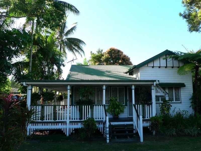 148 Hoare Street, Manunda QLD 4870