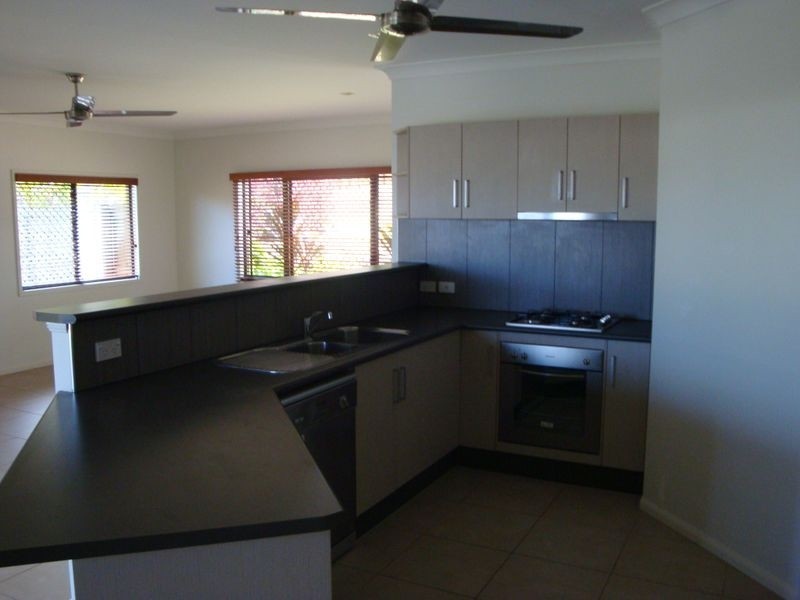 108 Mcfarlane Drive (Lot 429), Kanimbla QLD 4870