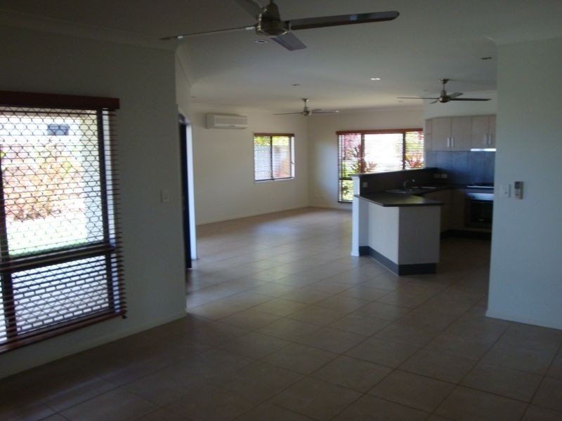 108 Mcfarlane Drive (Lot 429), Kanimbla QLD 4870