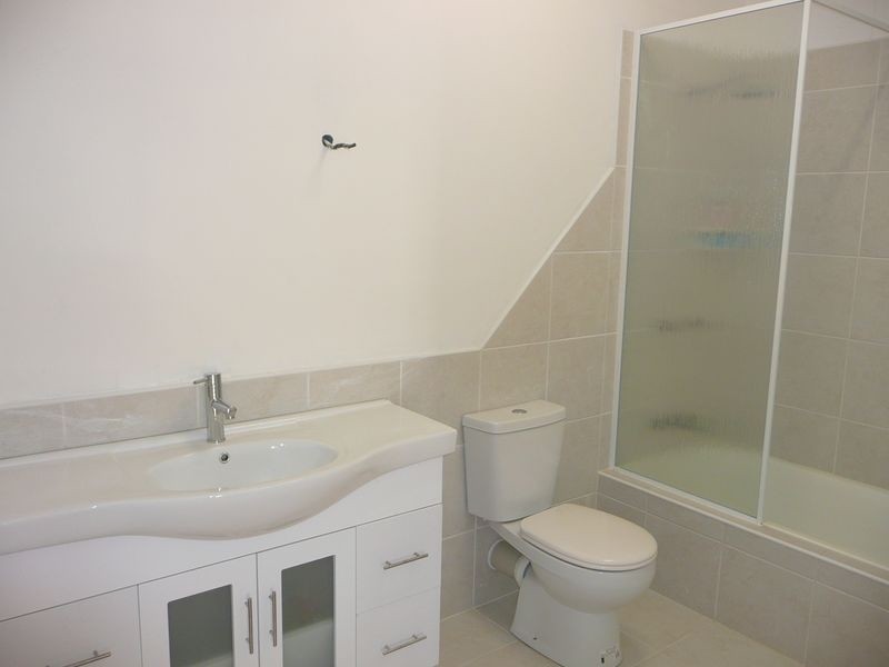 4 Pearl Close, Bayview Heights QLD 4868