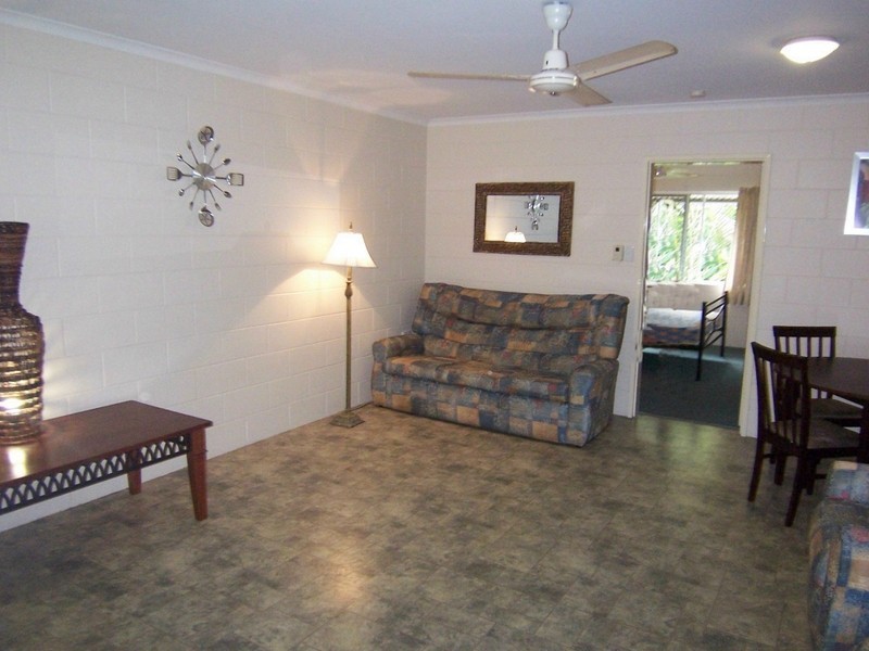 5/171 Hoare Street, Manunda QLD 4870