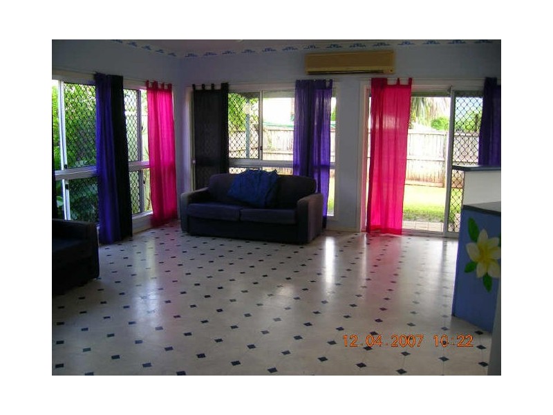 29 Sherwood Close, Brinsmead QLD 4870