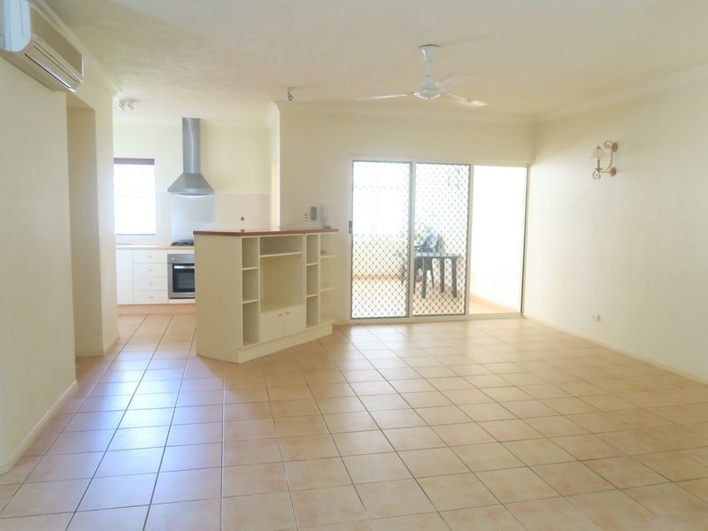 310/2 Greenslopes Street, Cairns North QLD 4870