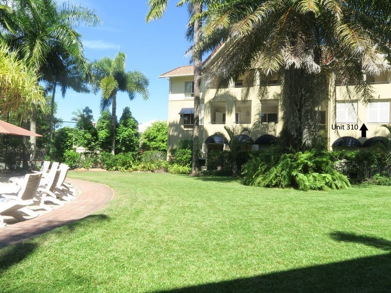 310/2 Greenslopes Street, Cairns North QLD 4870