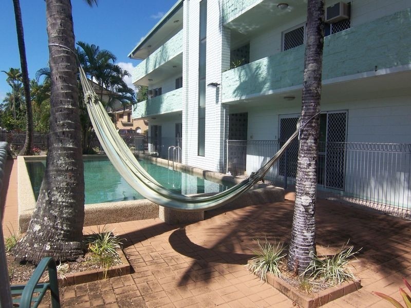 4/31 Digger Street, Cairns North QLD 4870