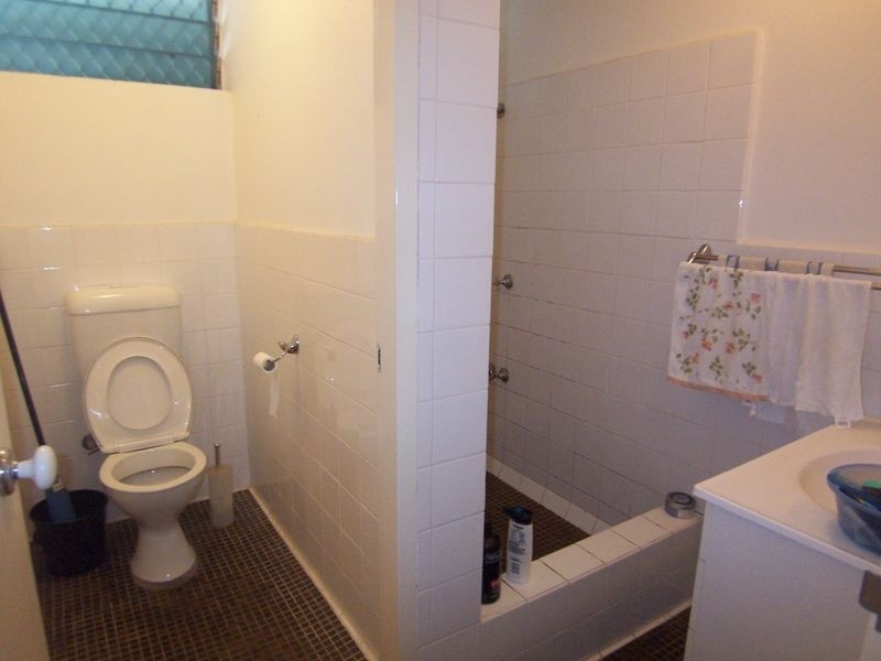 4/31 Digger Street, Cairns North QLD 4870