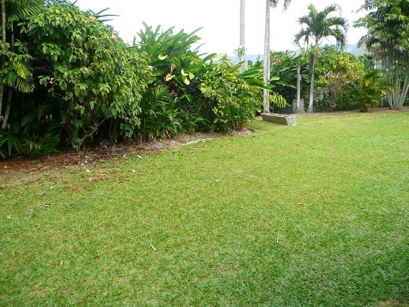 17 Solager Street, Manoora QLD 4870